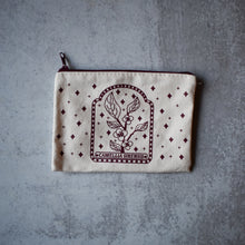 Camellia Sinensis (Tea Plant) Zipper Pouch