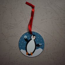 Gaiwan Penguin Ornament