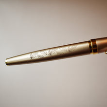 Fountain Pen- Camellia Sinensis Leaves & Flowers