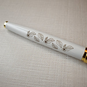 Fountain Pen- Camellia Sinensis Leaves & Flowers